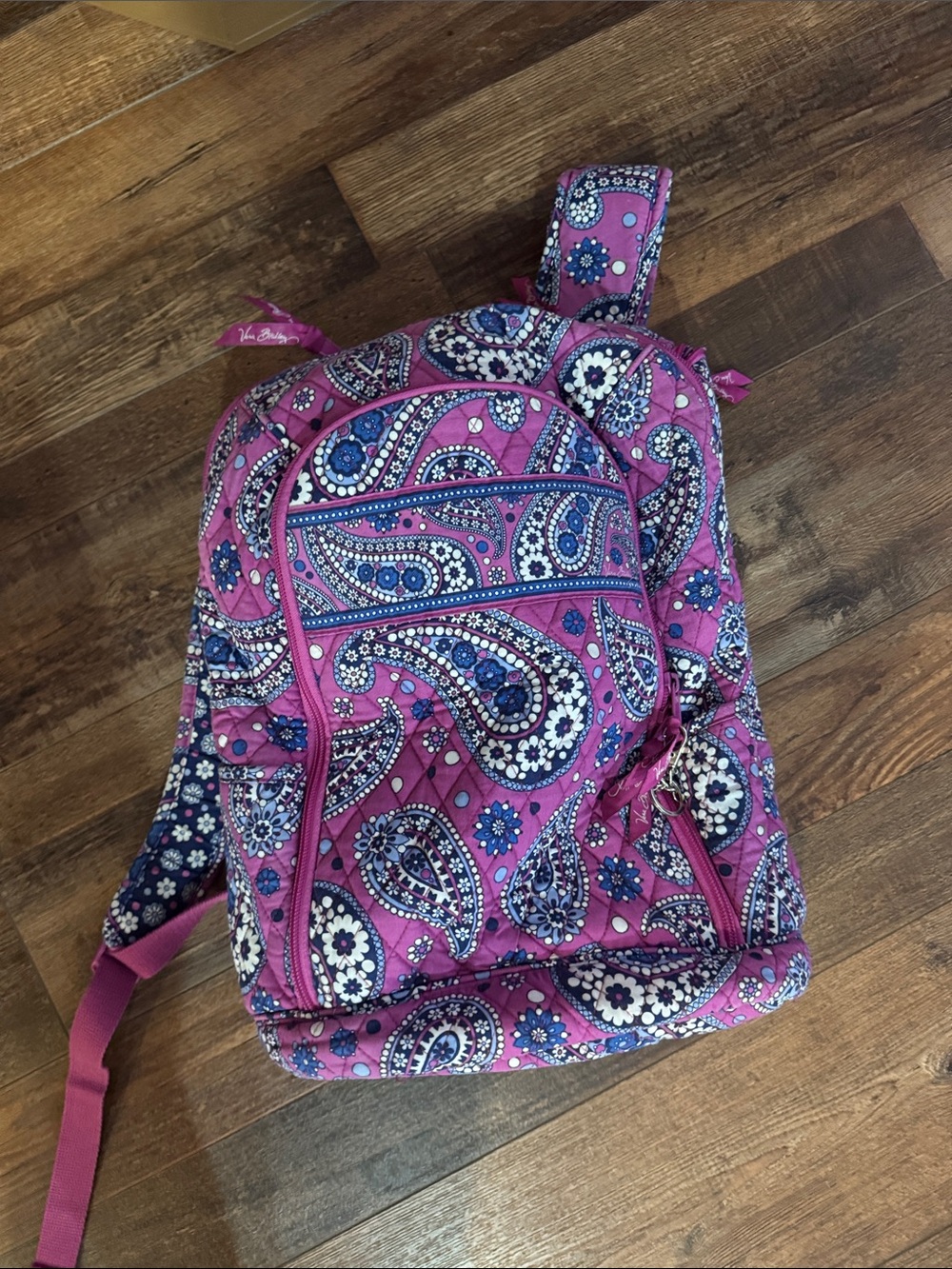 Vera Bradley Quilted Paisley Pink Backpack - Stylish Women’s Bag - Picture 4 of 12